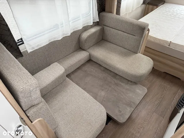 Hobby De Luxe - 35