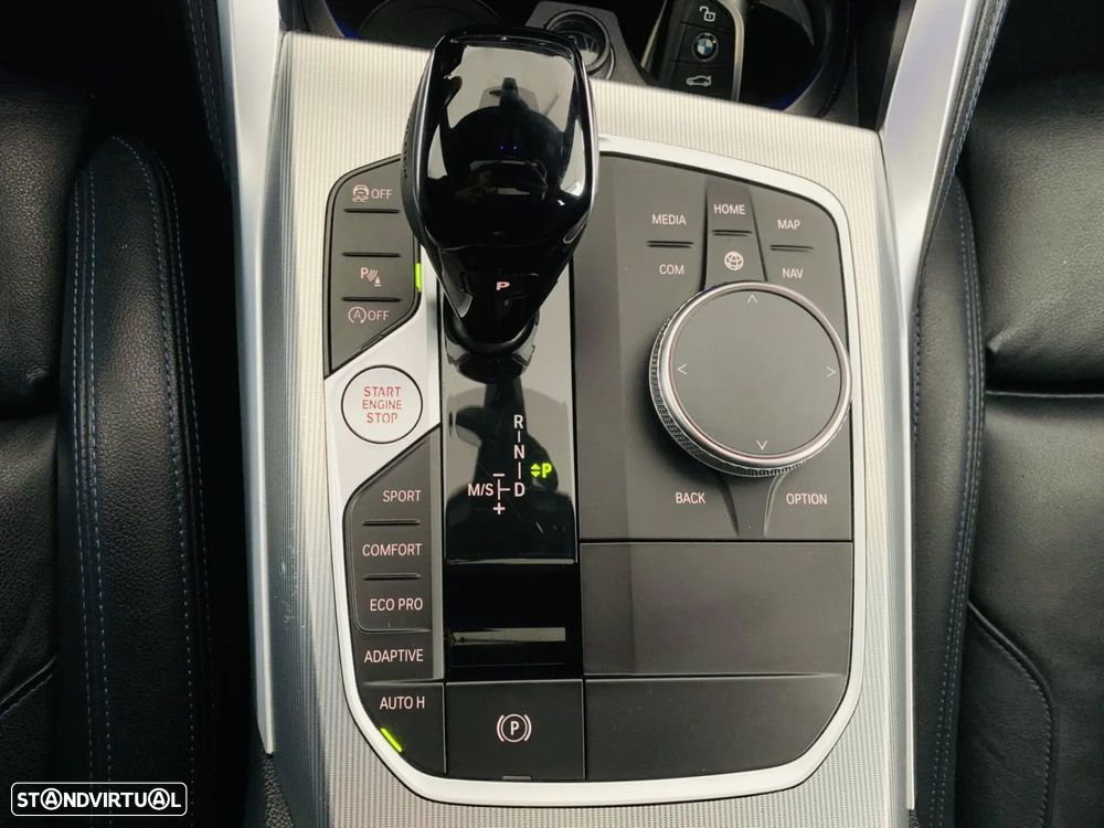 BMW 420 Gran Coupé i Pack Desportivo M Auto - 33