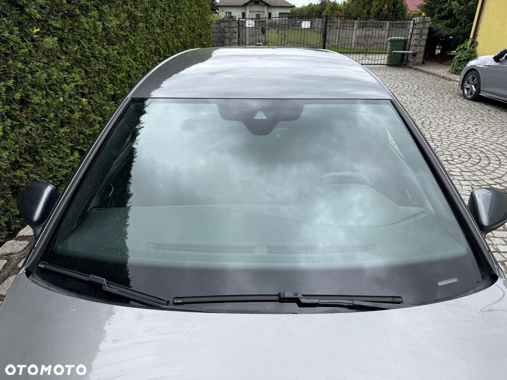 Volkswagen Golf - 5
