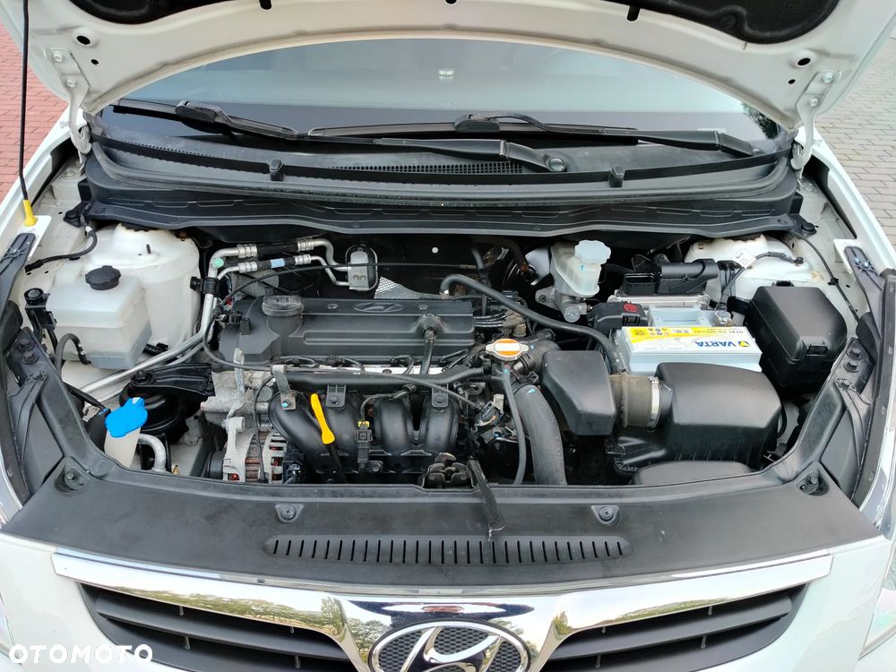 Hyundai i20 - 13