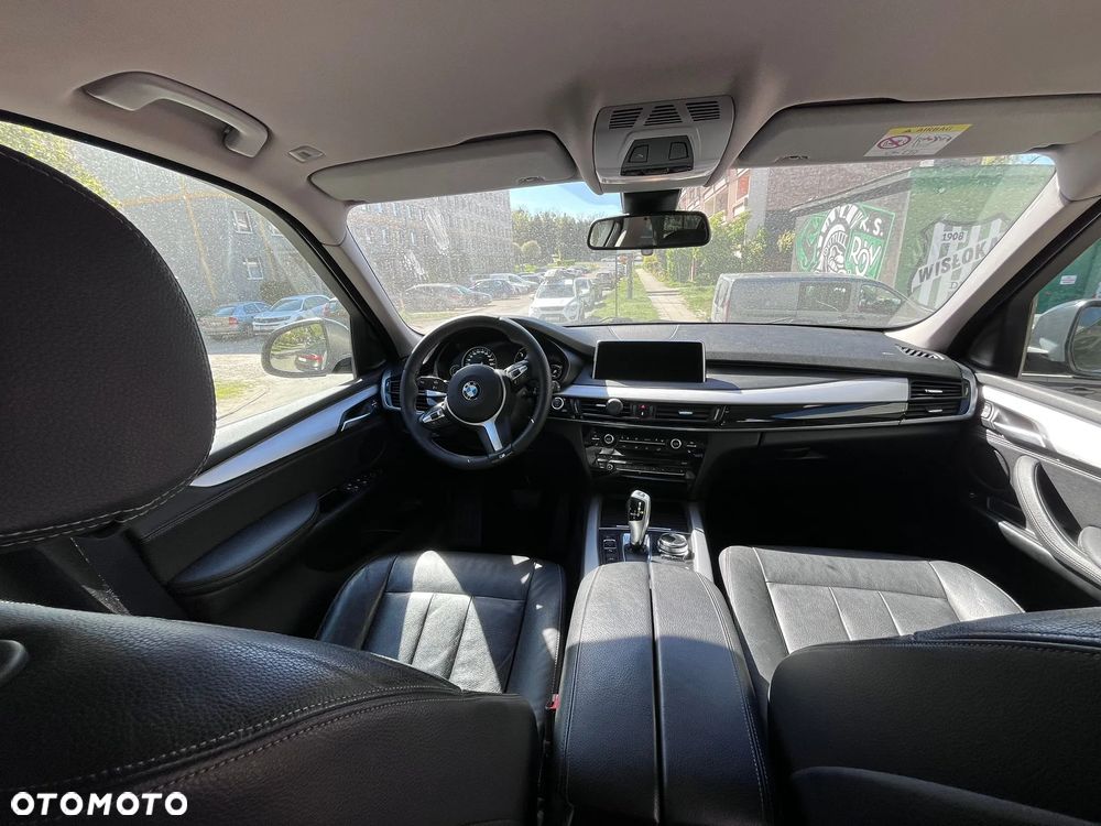 BMW X5 xDrive25d - 12