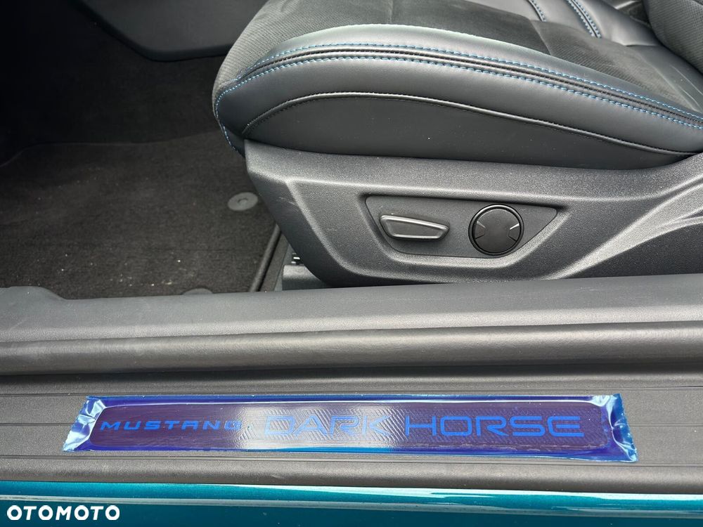 Ford Mustang - 19