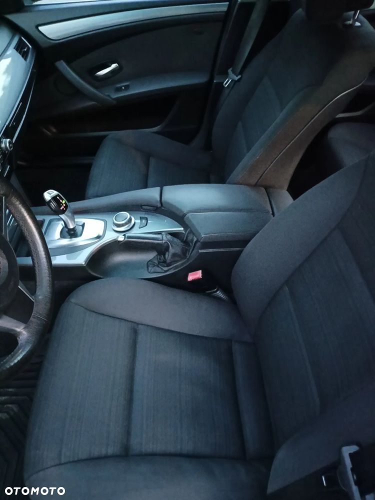 BMW Seria 5 520d - 9