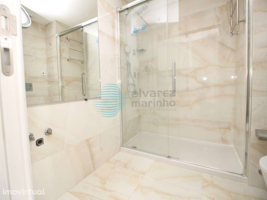 Apartamento T1 na 1ª Linha da praia de Sesimbra - Grande imagem: 5/14