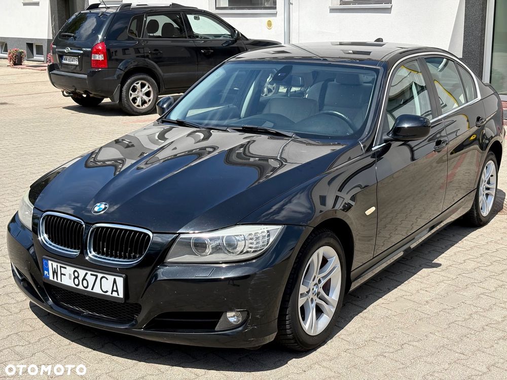 BMW Seria 3 318i Edition Exclusive - 1