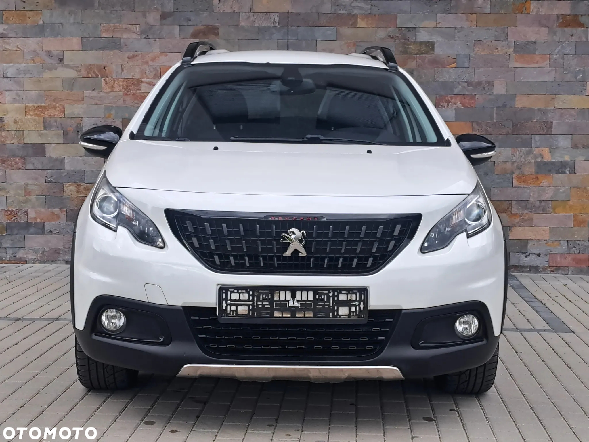 Peugeot 2008 1.2 Pure Tech Allure S&S EAT6 - 2