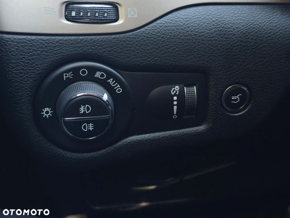 Jeep Cherokee 2.0 Multijet Active Drive I Automatik Limited - 33