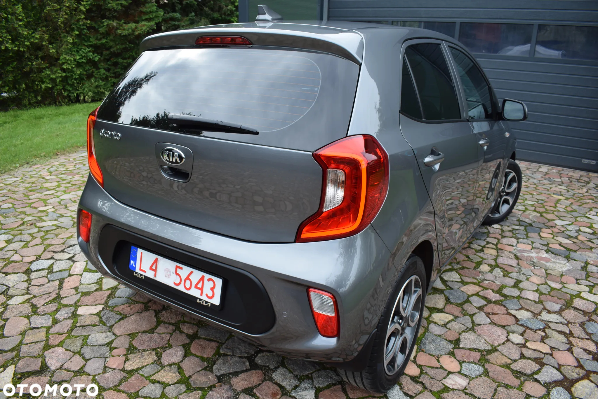 Kia Picanto - 12