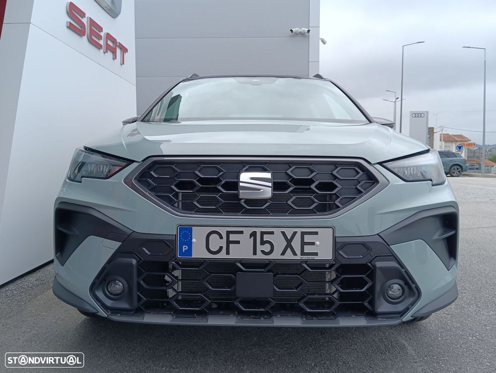 SEAT Arona 1.0 TSI Style DSG - 4