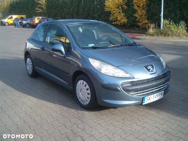 Peugeot 207 - 3
