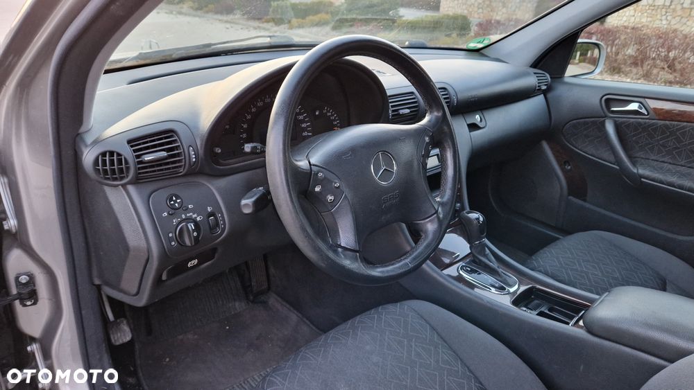 Mercedes-Benz Klasa C 200 Kompressor Automatik Elegance - 27