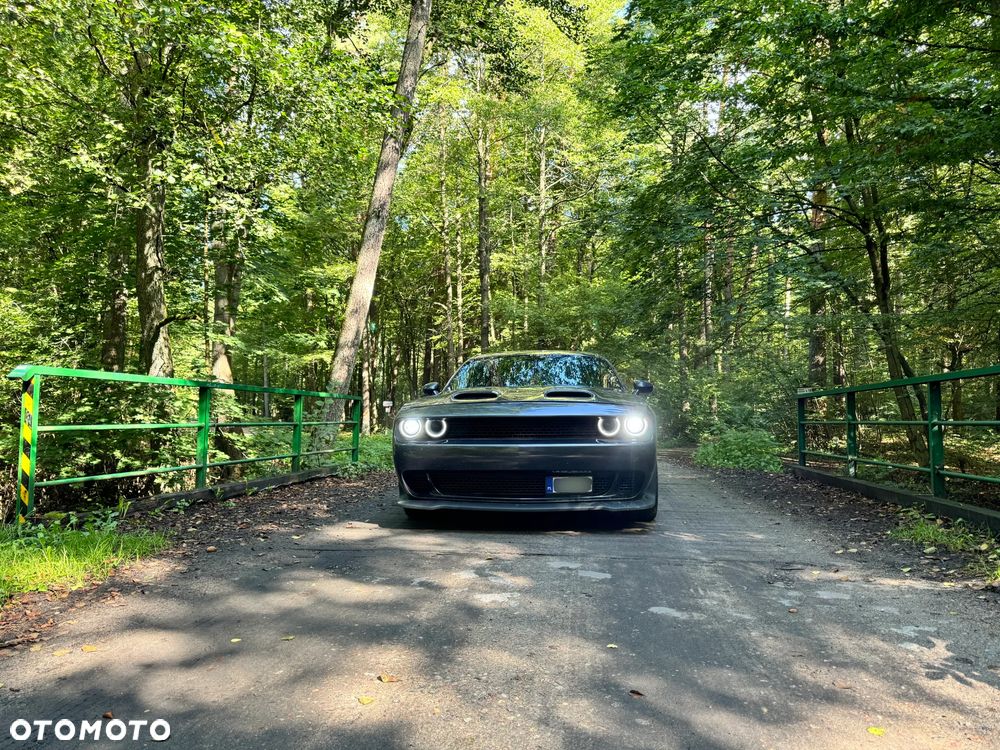 Dodge Challenger Automatik R/T Plus - 2