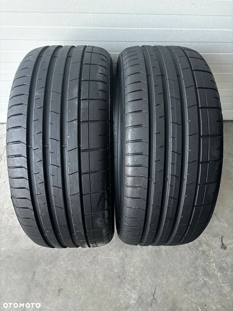 Opony letnie Pirelli P-Zero PZ4 - 235/35R20 - 1