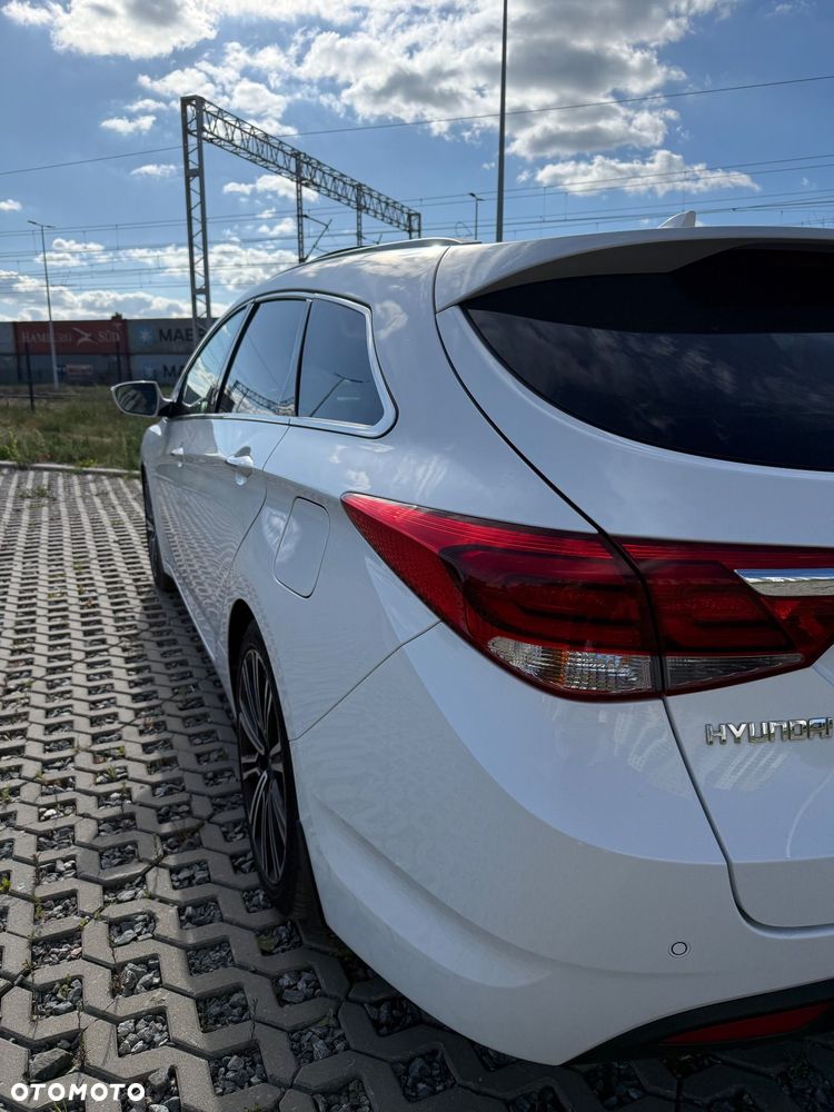 Hyundai i40 1.7 CRDi BlueDrive Premium DCT - 9