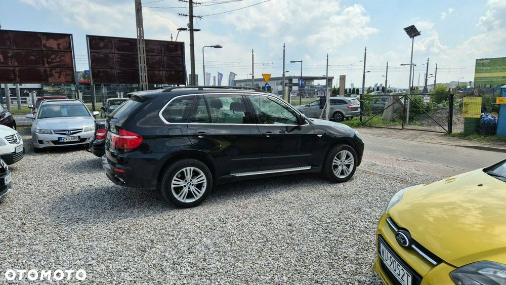 BMW X5 4.8i xDrive - 1
