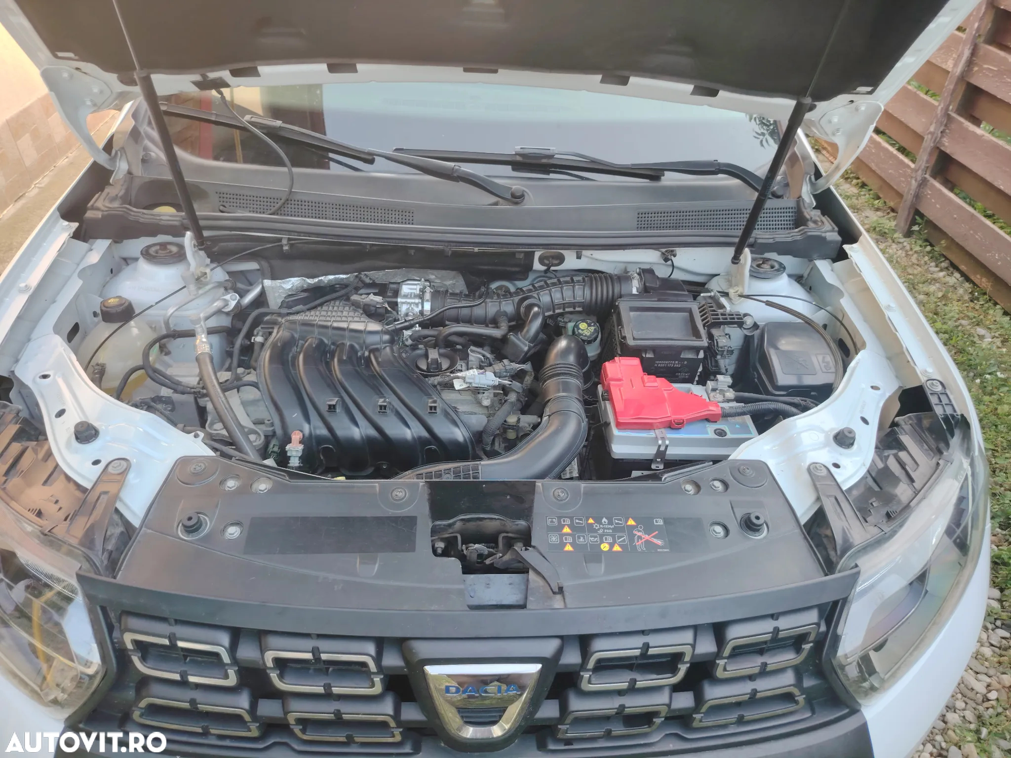 Dacia Duster 1.6 SCe Comfort - 6