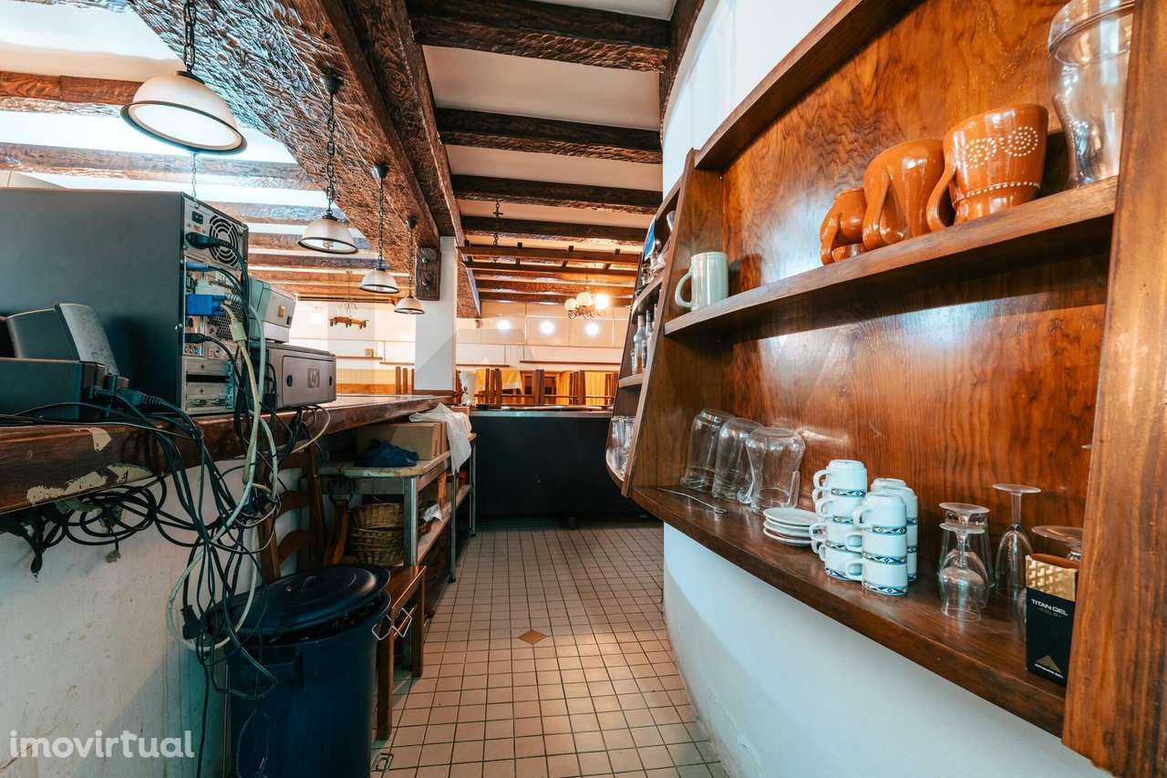 EXCELENTE OPORTUNIDADE DE NEGÓCIO! PASTELARIA e RESTAURANTE - Grande imagem: 3/30