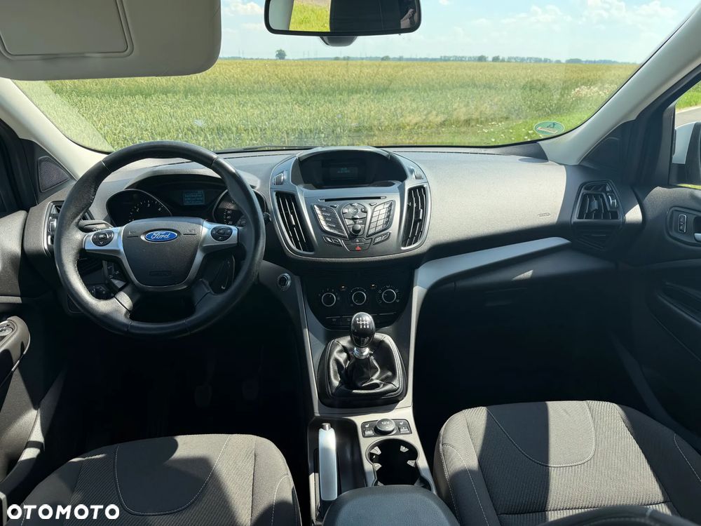Ford Kuga - 9