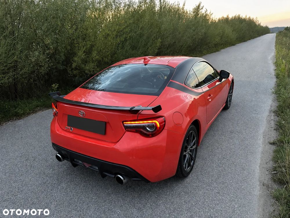 Toyota GT86 2.0 Prestige - 5