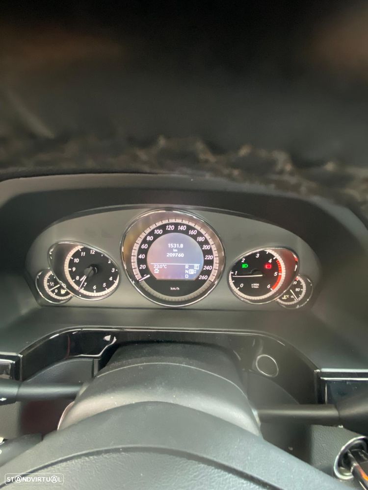 Mercedes-Benz E 250 CDi Avantgarde BlueEfficiency Auto. - 8