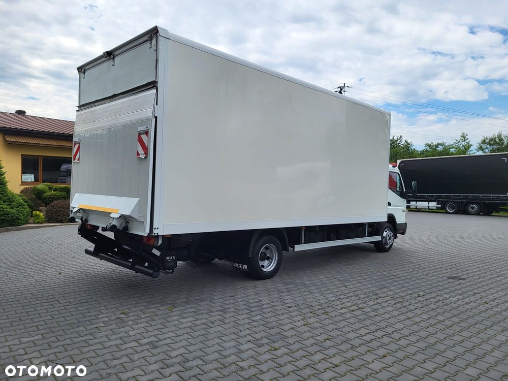 Mitsubishi Fuso Canter 7C18 Kontener + Winda Stan Bardzo Dobry - 7
