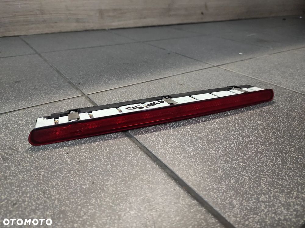 3 ŚWIATŁO STOPU STOP AUDI A3 8P 3 DRZWI 8P3945097 WYSYŁKA !!! - 1