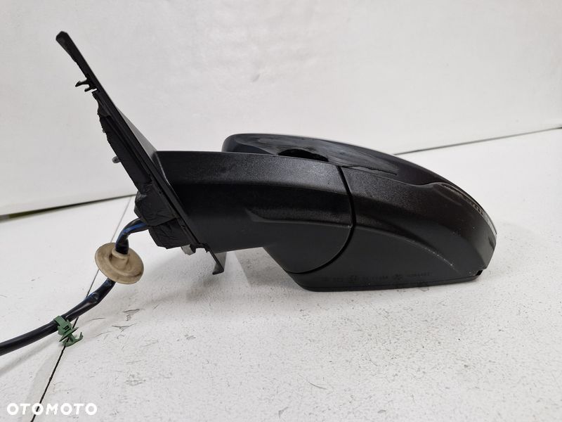 audi a1 2 ii 82a lusterko drzwi lewe 8 pin eu - 8