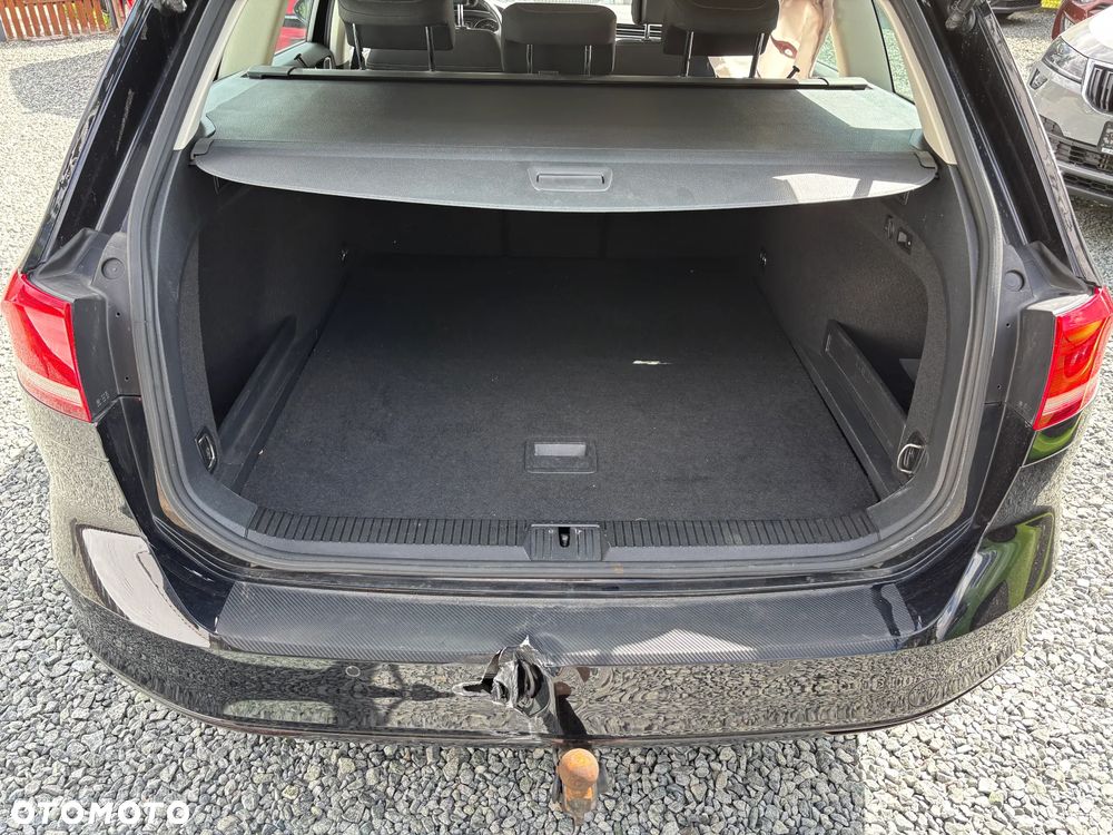 Volkswagen Passat Variant 2.0 TDI DSG (BlueMotion Technology) Comfortline - 35