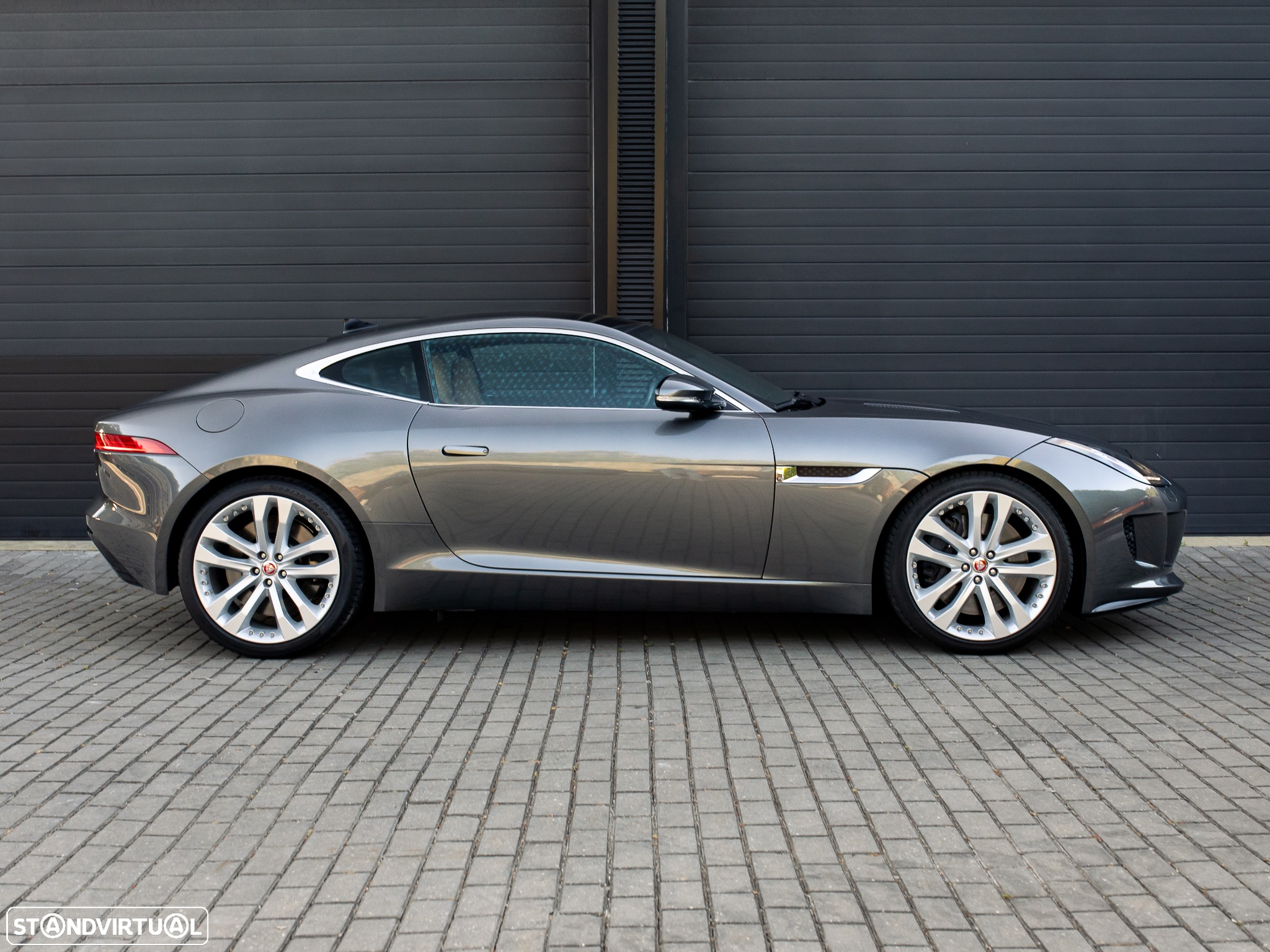 Jaguar F-Type 3.0 V6 S/C S Auto - 12