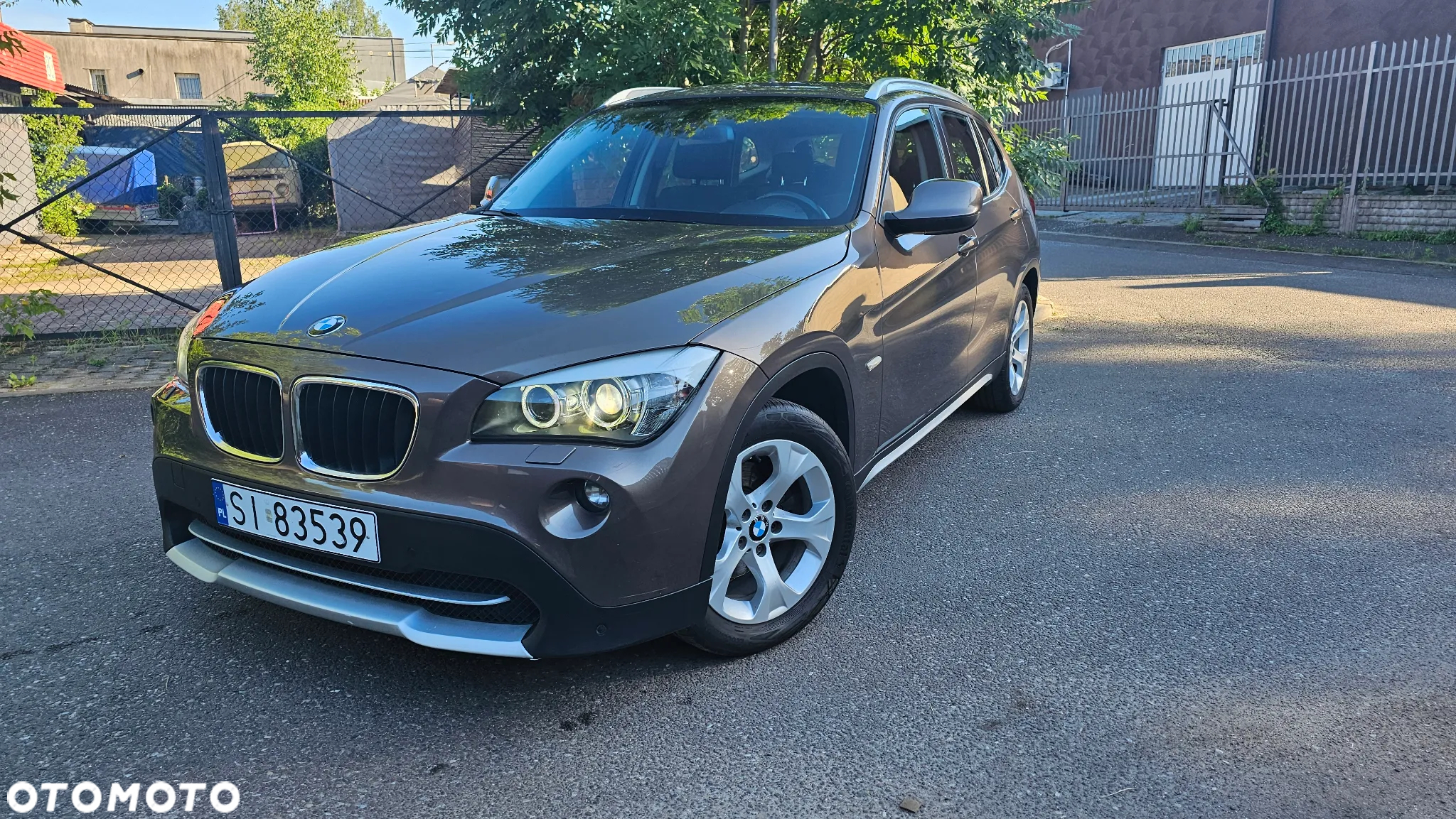 BMW X1 xDrive18d xLine - 27