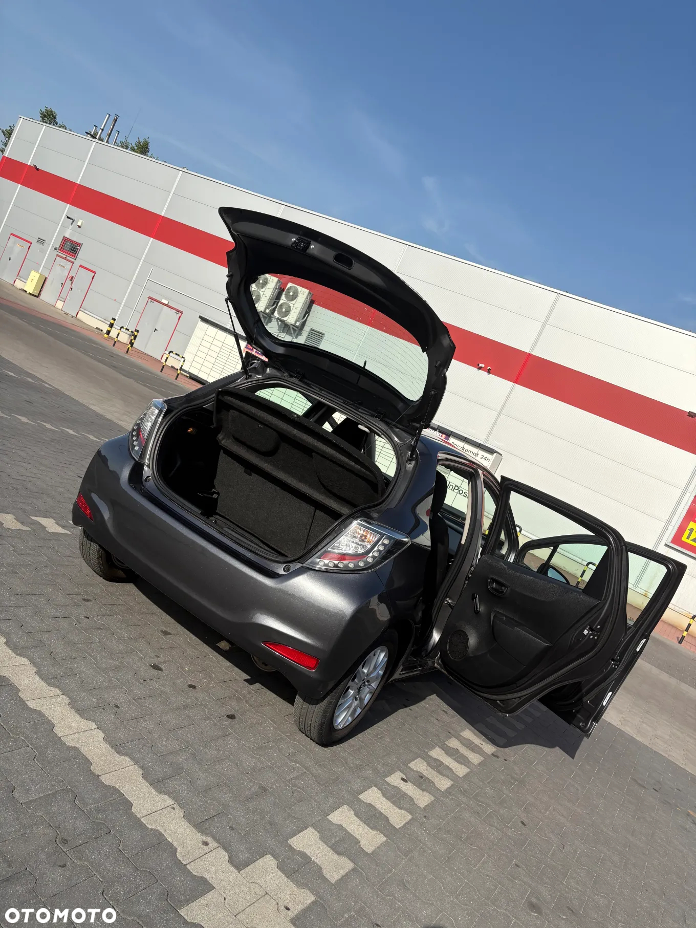 Toyota Yaris - 2