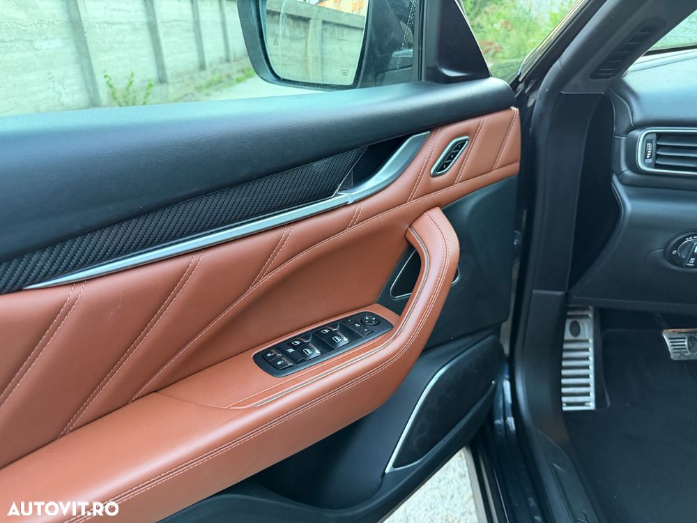 Maserati Levante - 13