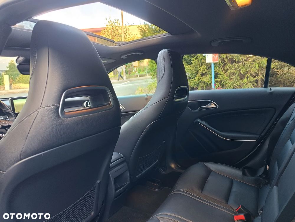 Mercedes-Benz Klasa A 200 CDI 7G-DCT AMG Line - 23