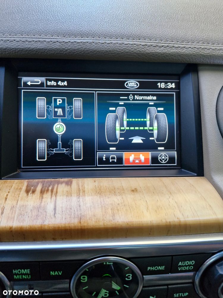 Land Rover Discovery - 26