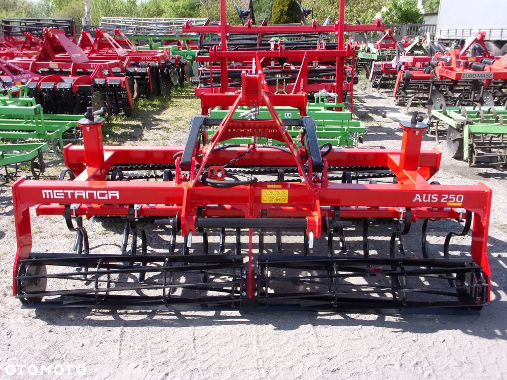 Bomet Agregat zębowy uprawowo-przedsiewny 3,2m 3,6m 4,2m 5,0m Euro-Masz, Metanga, Agregat zębowy uprawowo-siewny Metanga, Agro-Masz, Euro-Masz - 22