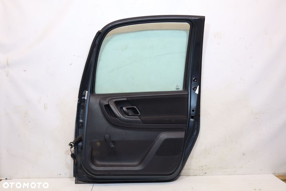DRZWI PRAWY TYŁ SKODA ROOMSTER LIFT LF7Y - 2