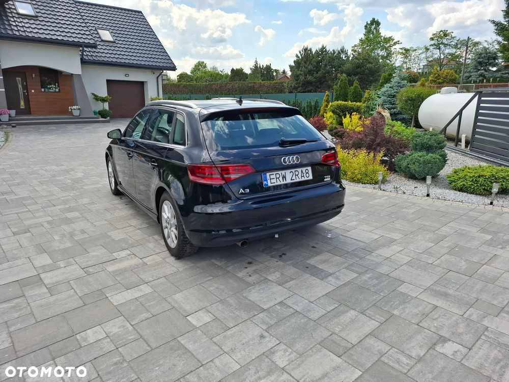 Audi A3 Sportback 1.6 TDI(clean diesel) Ambition - 8