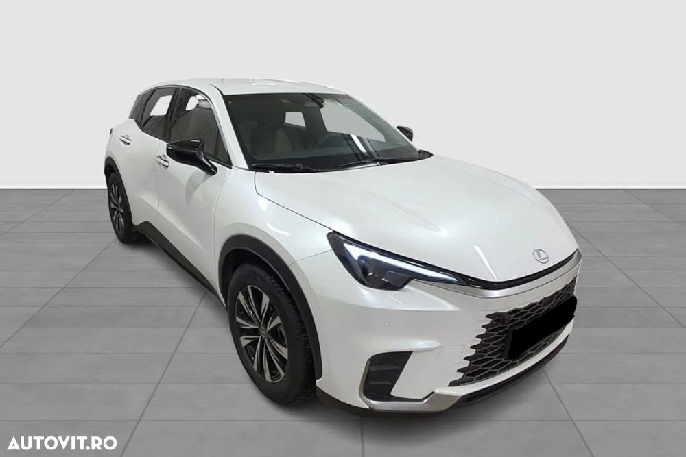 Lexus LBX FWD Elegant - 1