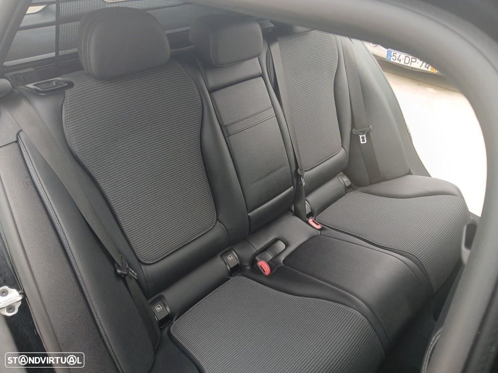 Mercedes-Benz C 220 Station d 9G-TRONIC Avantgarde - 13