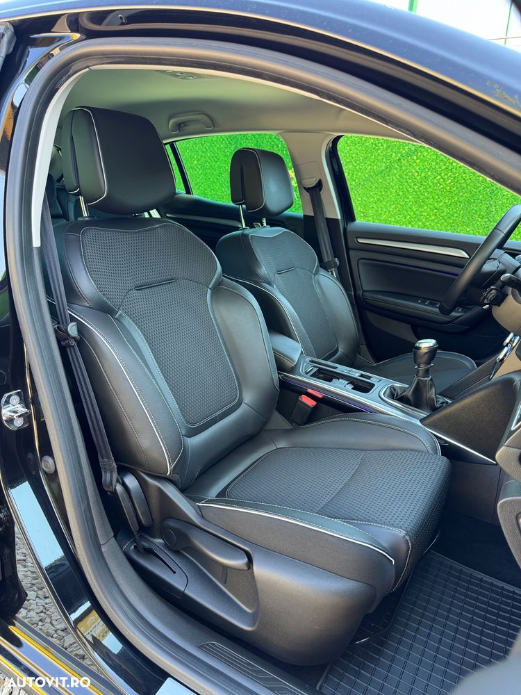 Renault Megane ENERGY dCi 130 BOSE EDITION - 11