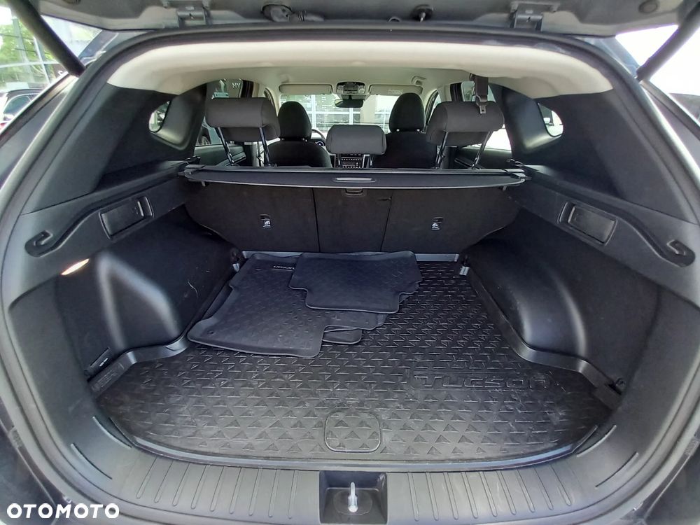 Hyundai Tucson 1.6 T-GDi Executive 2WD - 33