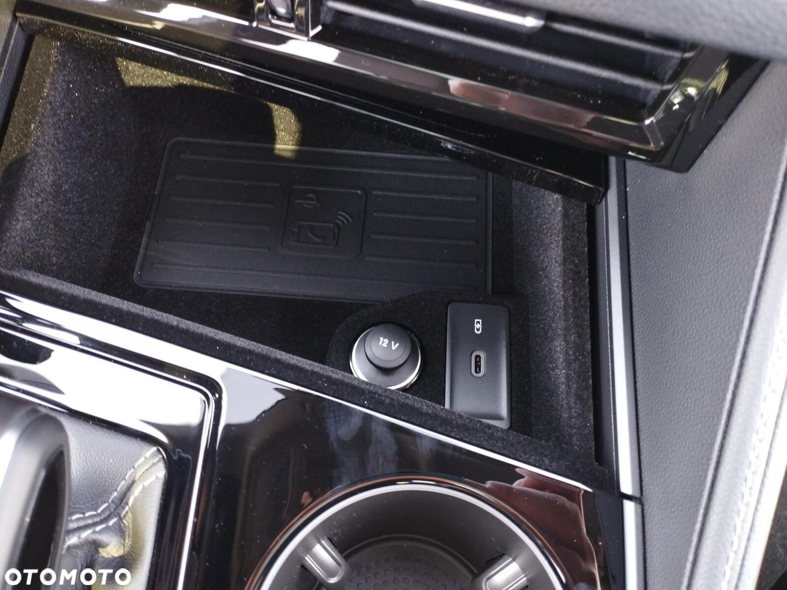 Volkswagen Touareg - 25