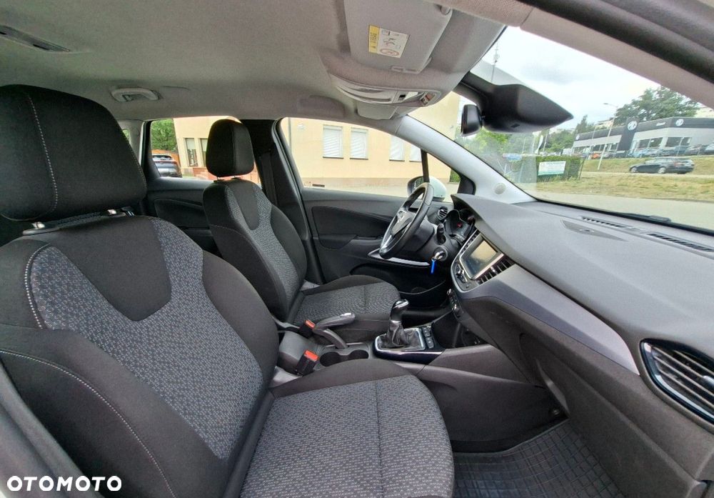 Opel Crossland X - 14