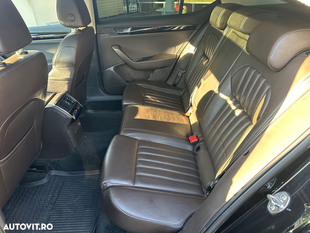 Skoda Superb 2.0 TDI DSG 4X4 Laurin & Klement - 9