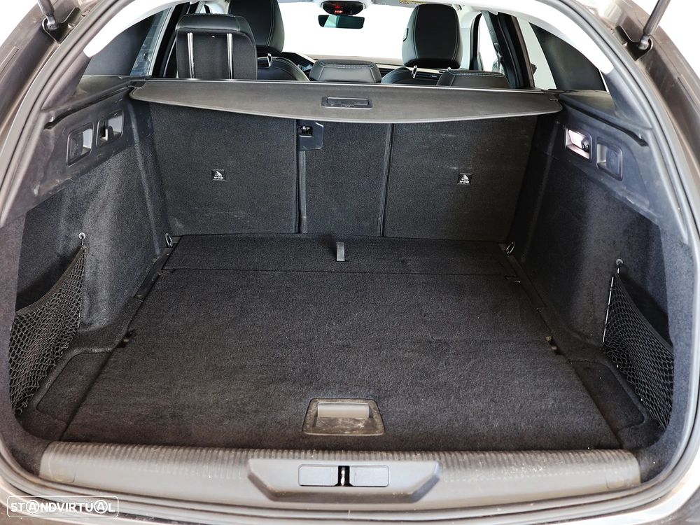 Peugeot 308 SW 1.5 BlueHDi Allure EAT8 - 12