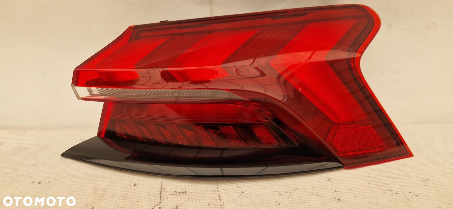 AUDI E-TRON GT MATRIX LAMPA TYLNA PRAWA - 1