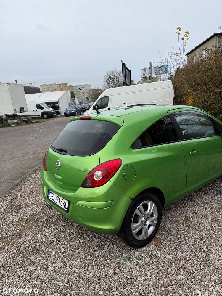 Opel Corsa 1.2 16V 111 - 11