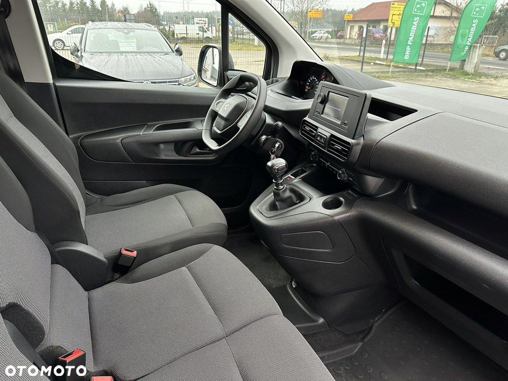 Peugeot Partner - 13