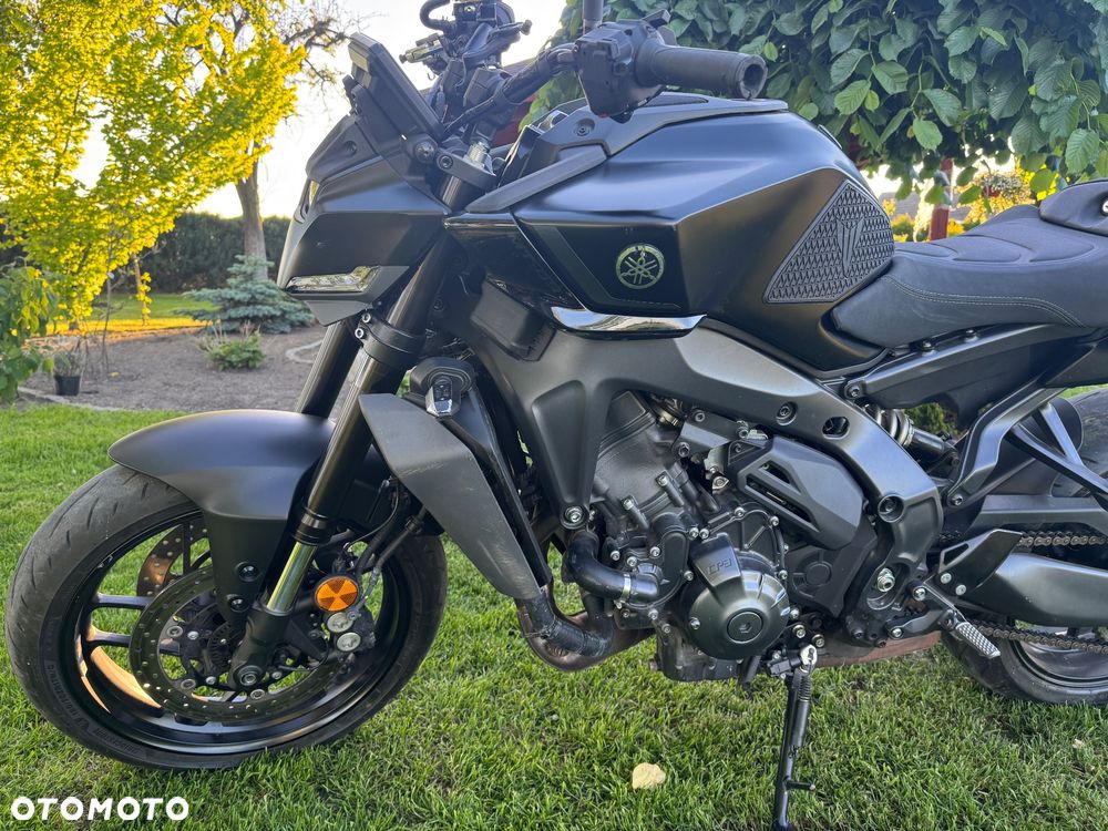 Yamaha MT - 24