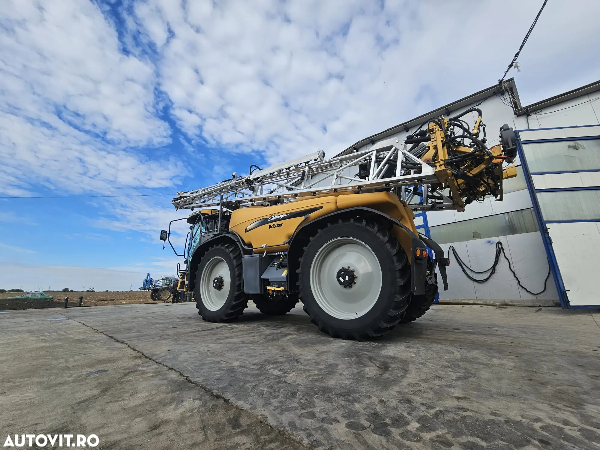 Challenger rogator 635b Leasing 10% - 10